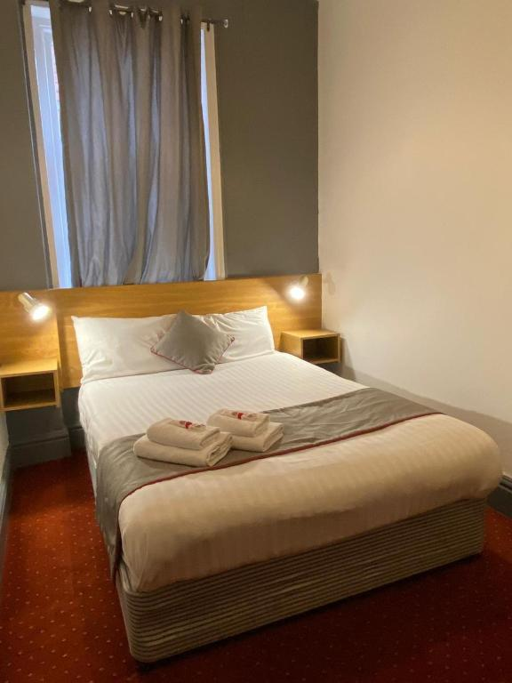 Alumhurst Hotel gallery image 5