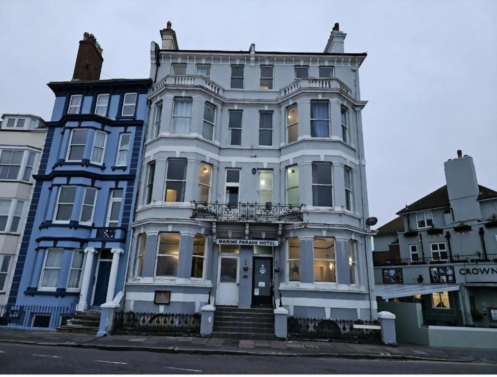 Marine Parade Hotel in Seafront UK